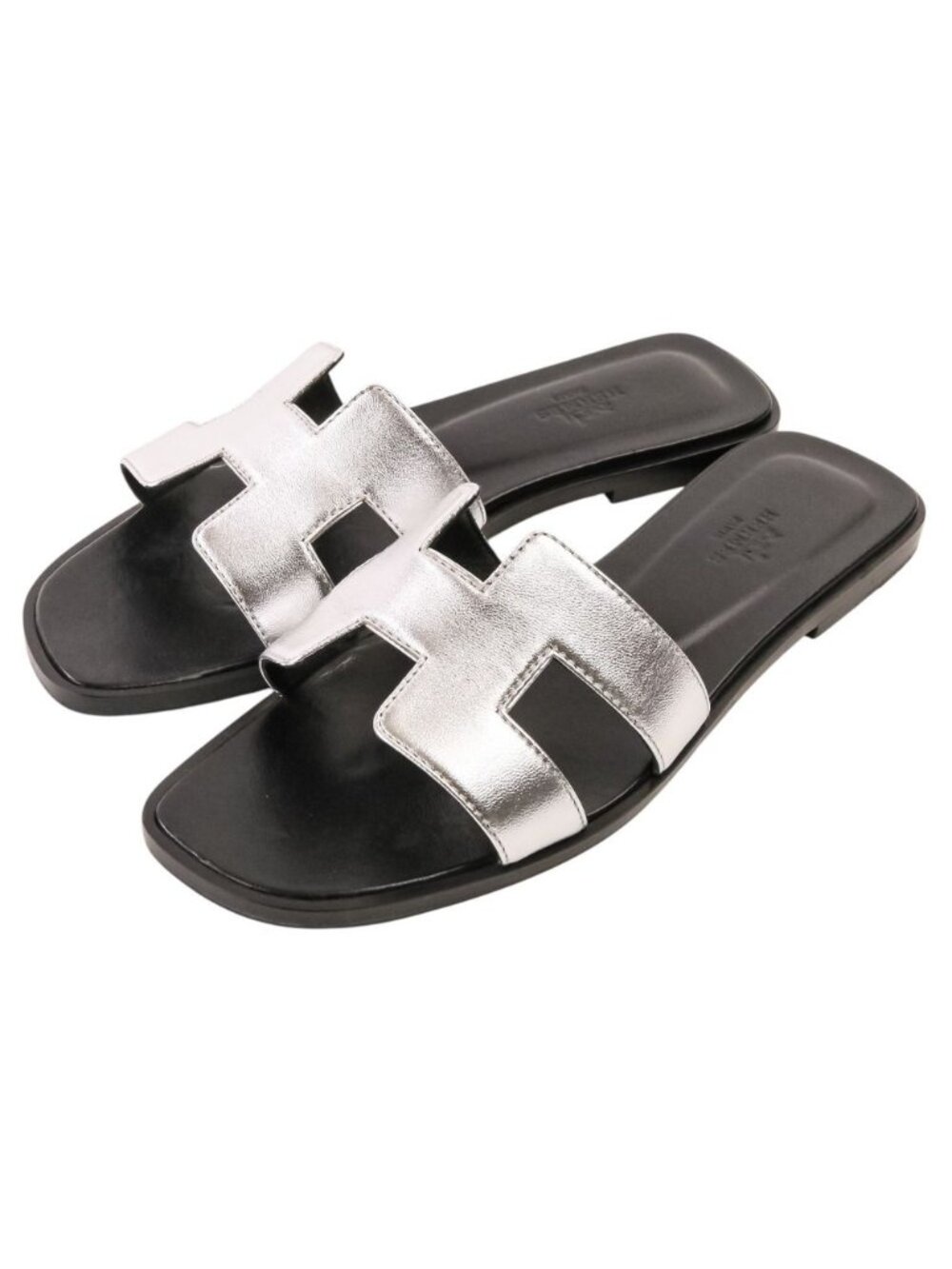 Hermes Oran Sandals Gray Argent Silver Colored Spring Summer